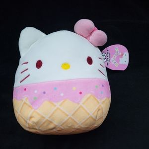 Hello Kitty Squishmallow
